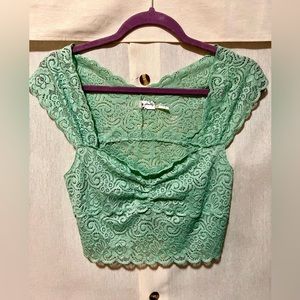Intimately Free People “SpearMint” Scallop Lace Crop Top Bralette Size Small